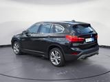 BMW X1 sDrive18d  - BMW X1: S18d