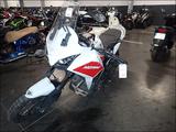 Moto Morini X CAPE 650 - Moto Guzzi X-Cape