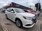 Mitsubishi Outlander PHEV Basis Spirit 4WD - Mitsubishi Outlander in Duisburg