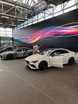 Mercedes-Benz CLA 200 Coupé AMG+Night+Pano+360+KeyGO+19er+Ambi - Mercedes-Benz CLA 200 aus 2024