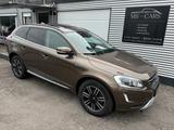 Volvo XC60 Momentum AWD*XEN*NAVI*KAM*PAN*VIRTUAL*AHK* - Volvo XC60