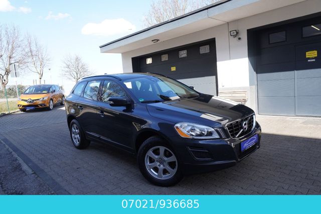 Volvo XC 60 2.4 D Kinetic AWD KLIMA+ALU+AHK+6Gang+1.Hd