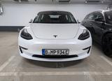 Tesla Model 3 Performance - Tesla Model 3 in Berlin