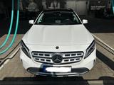 Mercedes-Benz GLA 200 - - Mercedes-Benz GLA 200 aus 2020