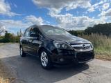 Opel Zafira B 1,9 Diesel - Opel Zafira Gebrauchtwagen in Lübeck