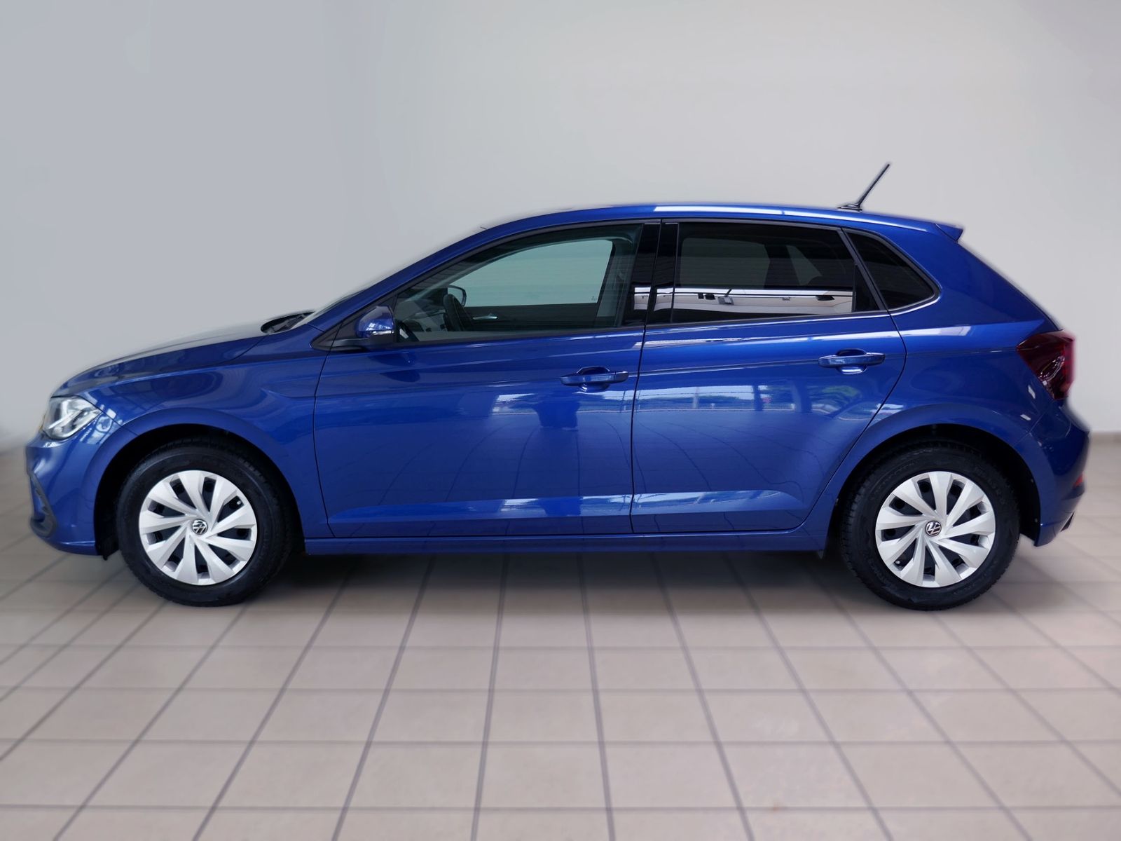 Fahrzeugabbildung Volkswagen Polo Life 1.0 MPI | LED RFK GRA Navi