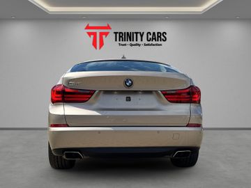 BMW 550 Gran Turismo - 8