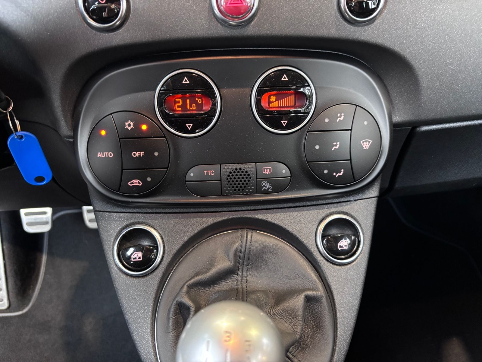Fahrzeugabbildung Abarth 595C  Competizione BEATS XENON NAVI