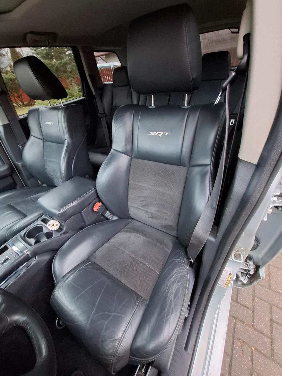 JEEP GRAND CHEROKEE SRT8 6.1 V8 HEMI BVA | 426 ch | 4X4 | PACK SPORT | VOLANT EN CUIR