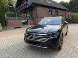 Volkswagen Touareg 4.0 V8 TDI 310kW 4MOT Tiptr. R-Line ... - Volkswagen Touareg in Karlsruhe
