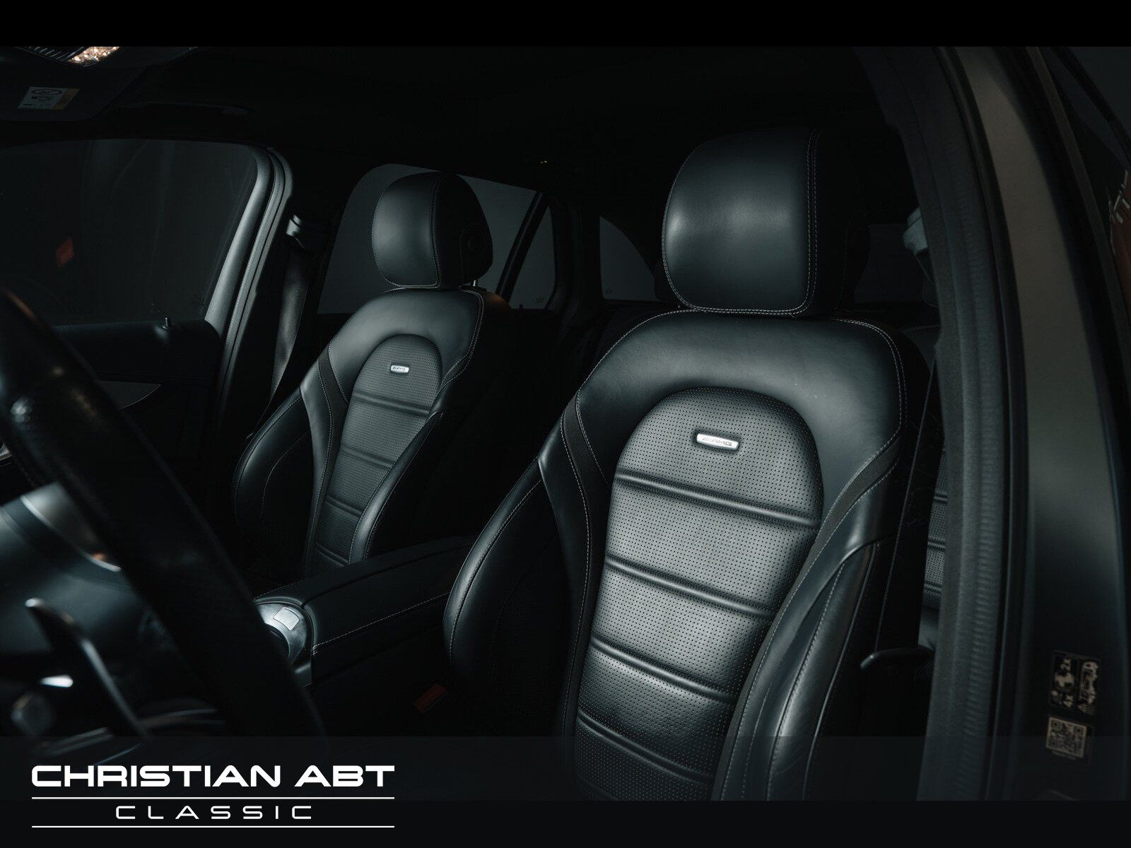 Fahrzeugabbildung Mercedes-Benz GLC 63 AMG 4Matic Burmester Pano designo