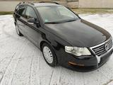 Volkswagen VW Passat B 6 1.9TDI BLUEMOTION - Volkswagen Passat: 1.9