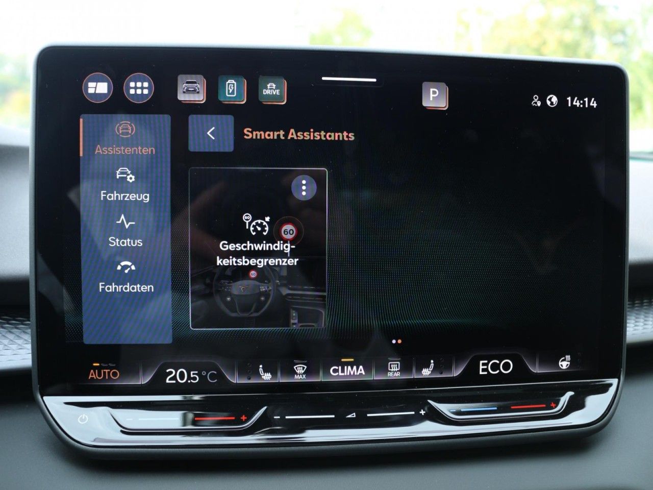 Fahrzeugabbildung CUPRA Terramar VZ 1.5 e-Hybrid DSG