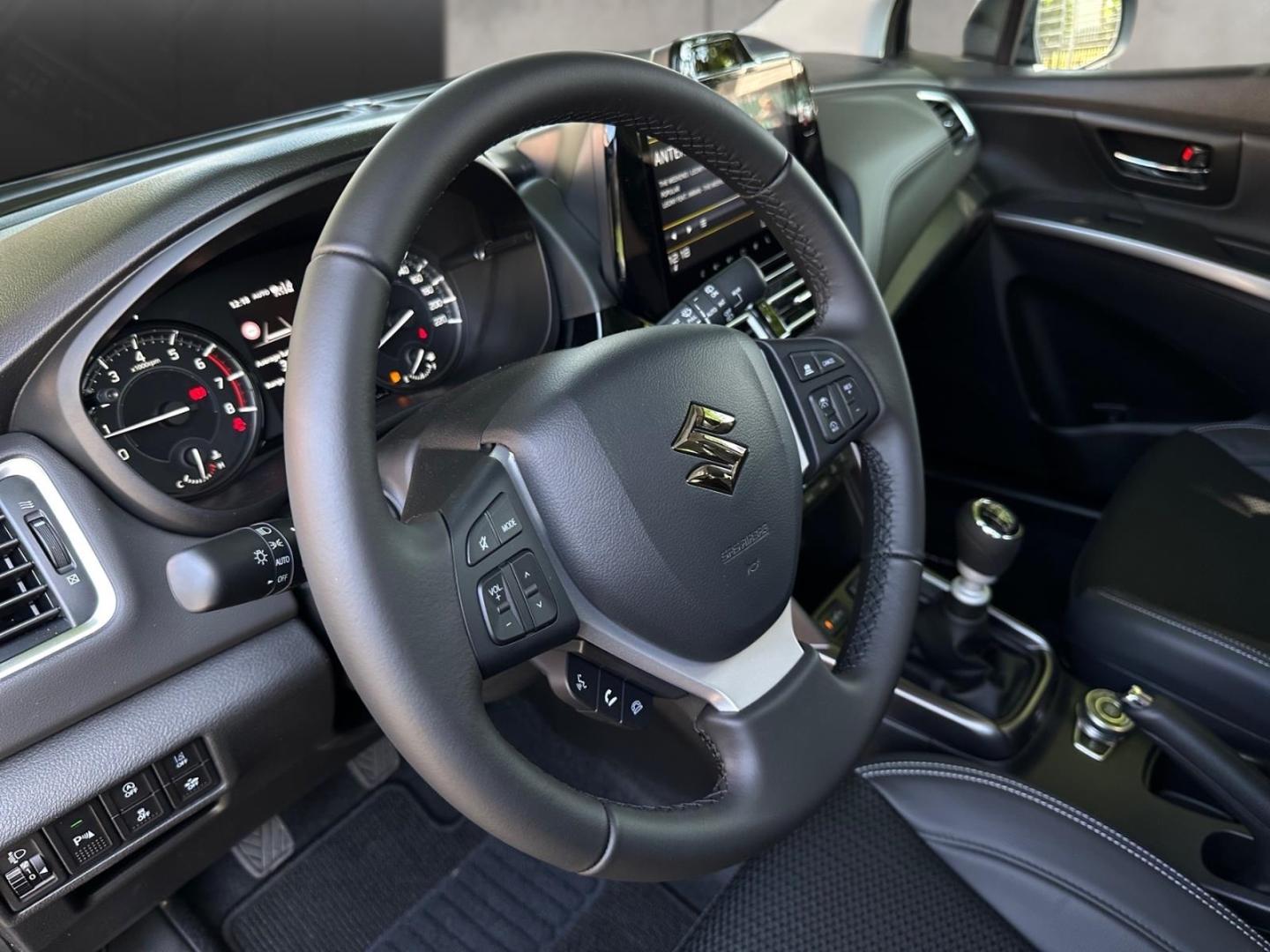 Suzuki S-Cross 1.4 Comfort+ ALLGRIP PANO 60 MON GARANTI