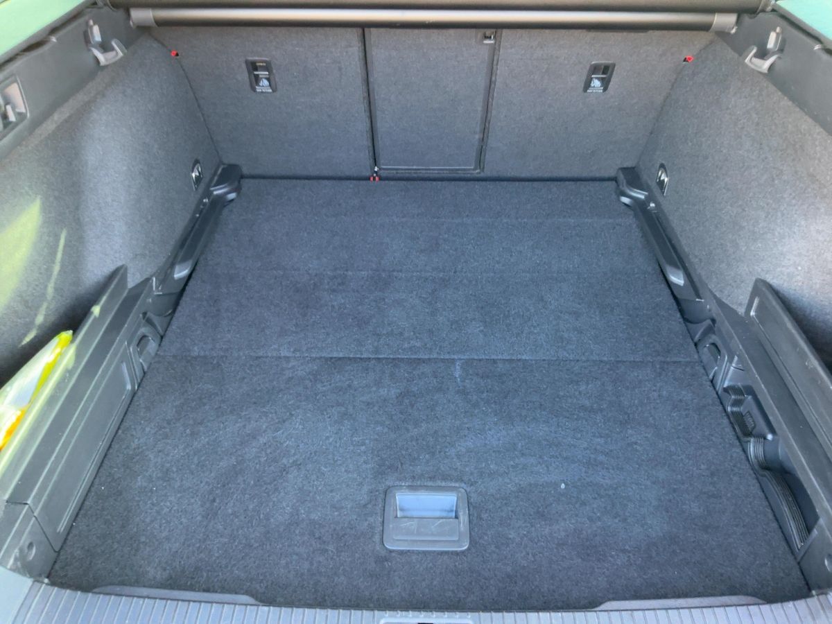 Volkswagen Passat Variant - Bild 14