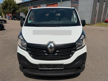 Renault Trafic - 1