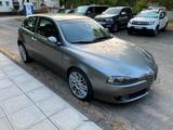 Alfa Romeo 147 1.9 JTD 16V M-Jet Distinctive Distinctive - Alfa Romeo 147: 1.9