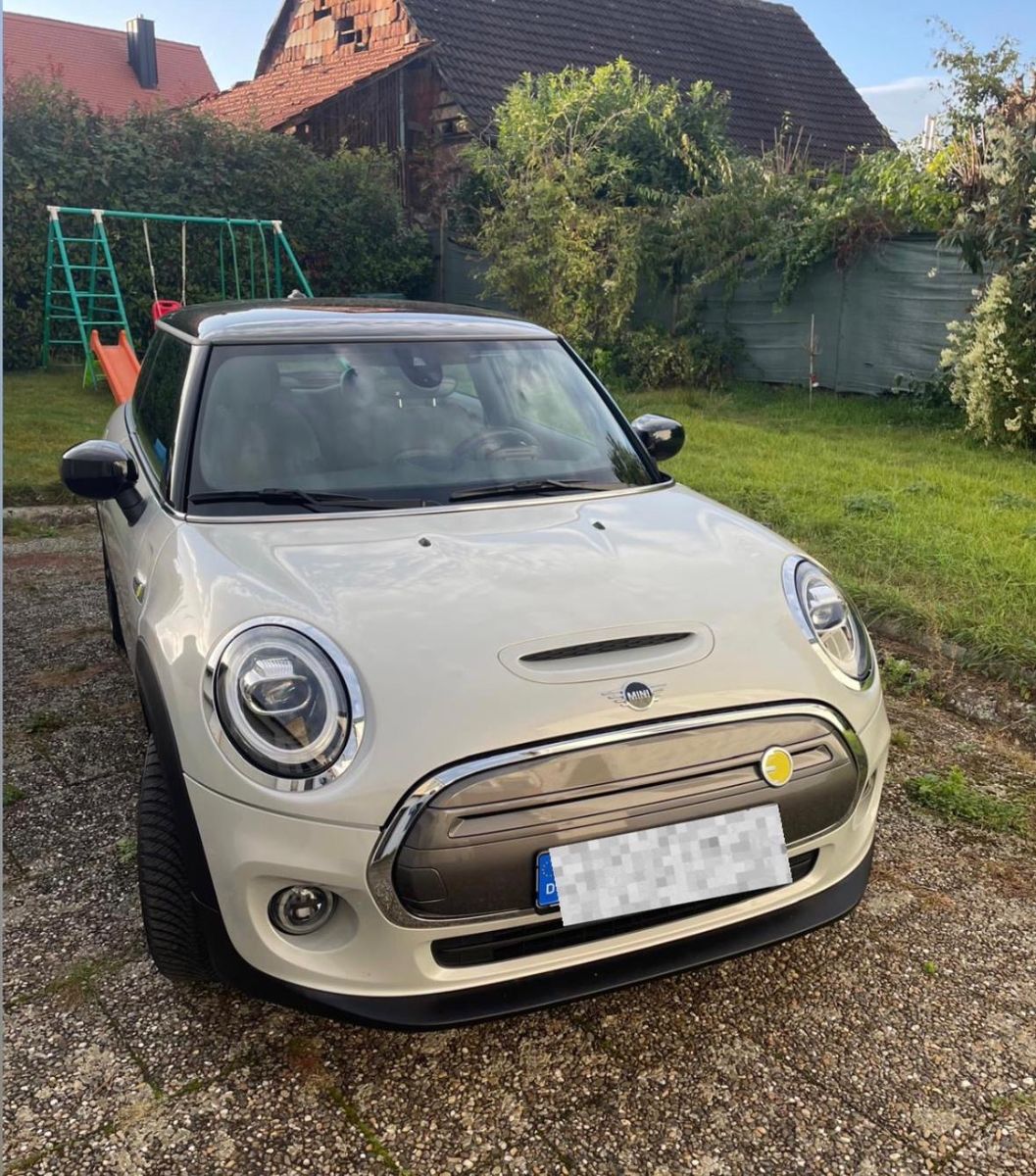 MINI Cooper SE - gepflegtes Fahrzeug