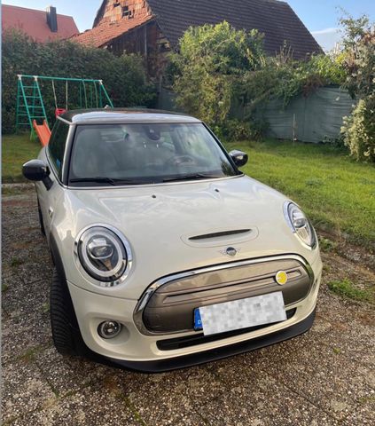 MINI Cooper SE - gepflegtes Fahrzeug
