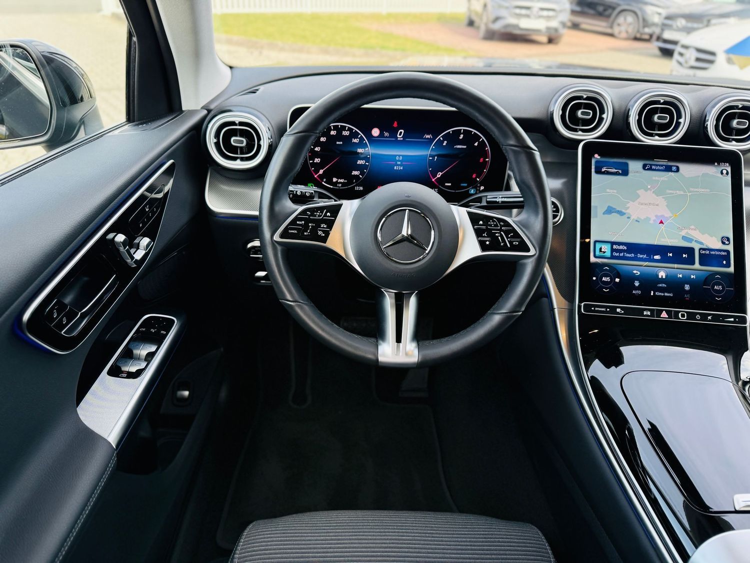 Fahrzeugabbildung Mercedes-Benz GLC 220 d 4M AVANTGARDE, AHK, LED, Navi, RFK, Wi