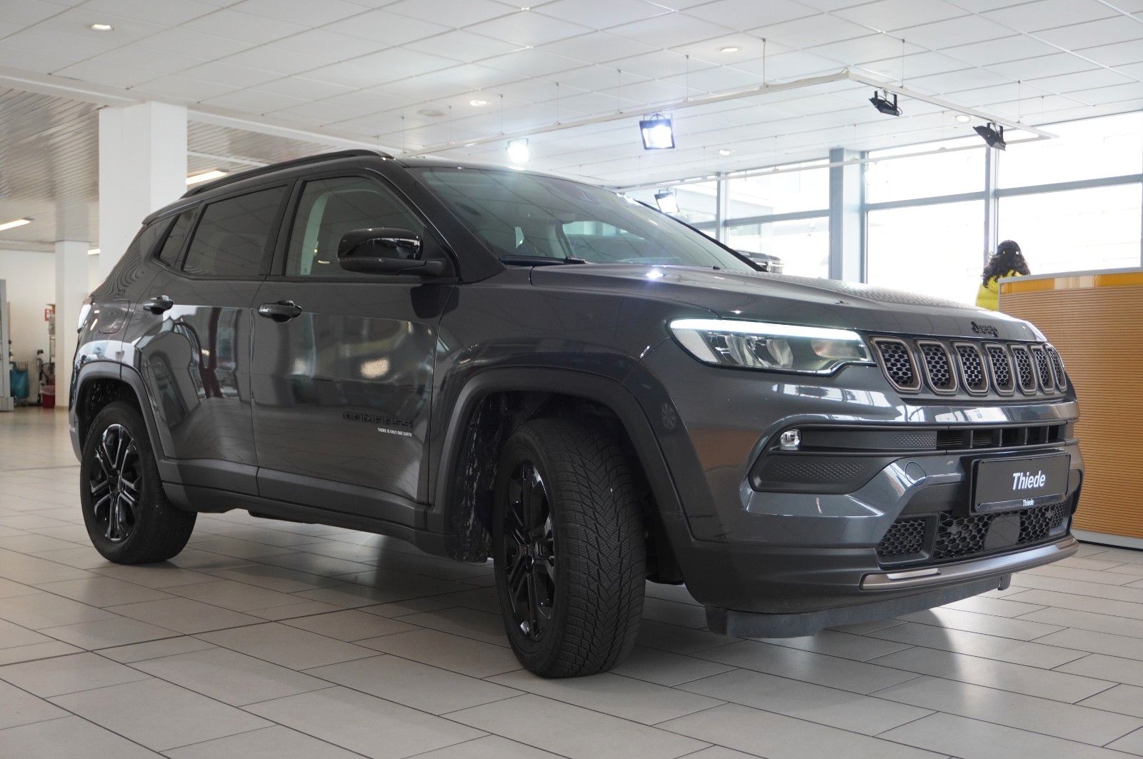 Fahrzeugabbildung Jeep Compass 1.3 4X4 HYBRID NAVI/LED/KAMERA/VIRTU/DAB