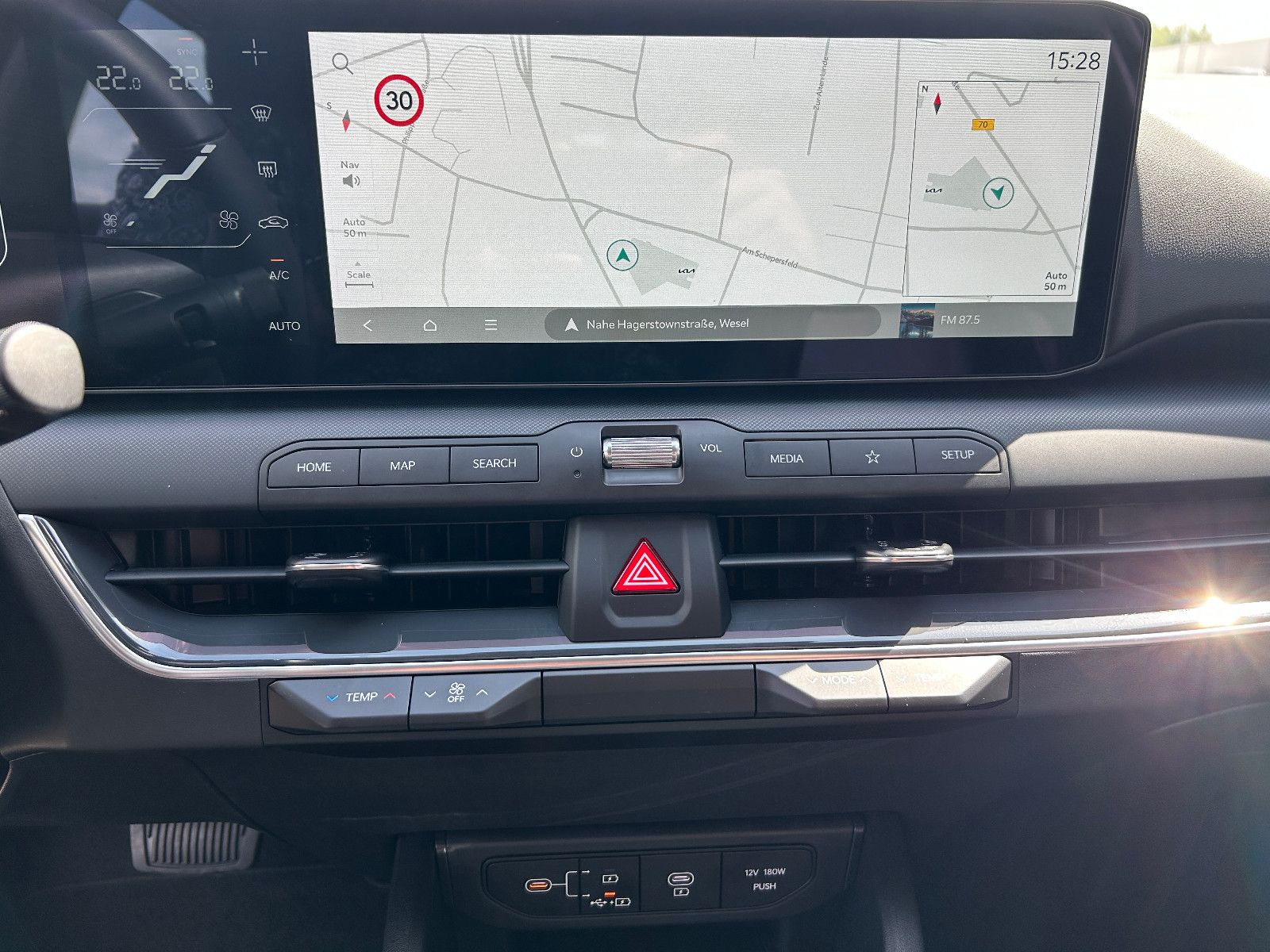 Kia K4 - Bild 15