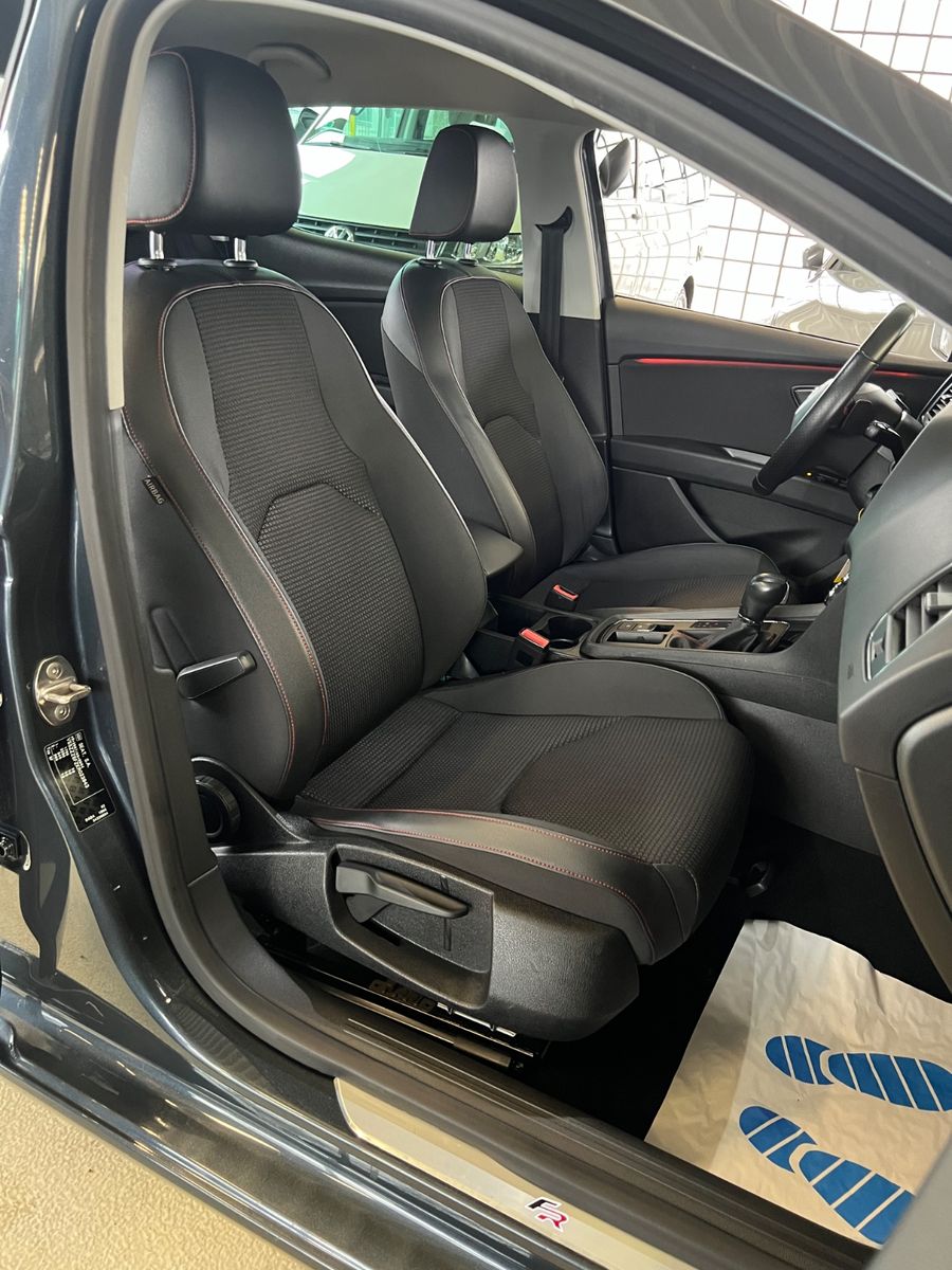 Fahrzeugabbildung SEAT Leon FR 1.5 TSI * AUTOMATIK *LED*