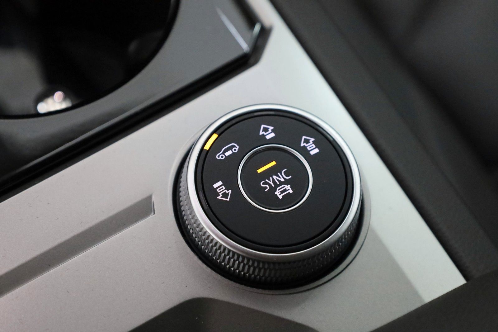 Fahrzeugabbildung Volkswagen Touareg Atmosphere 4M Leder,Navi,LED,Kamera,SH