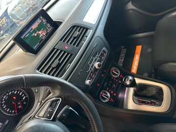Audi Q3 2.0 TDI quattro *AHK*Xenon*Sline*
