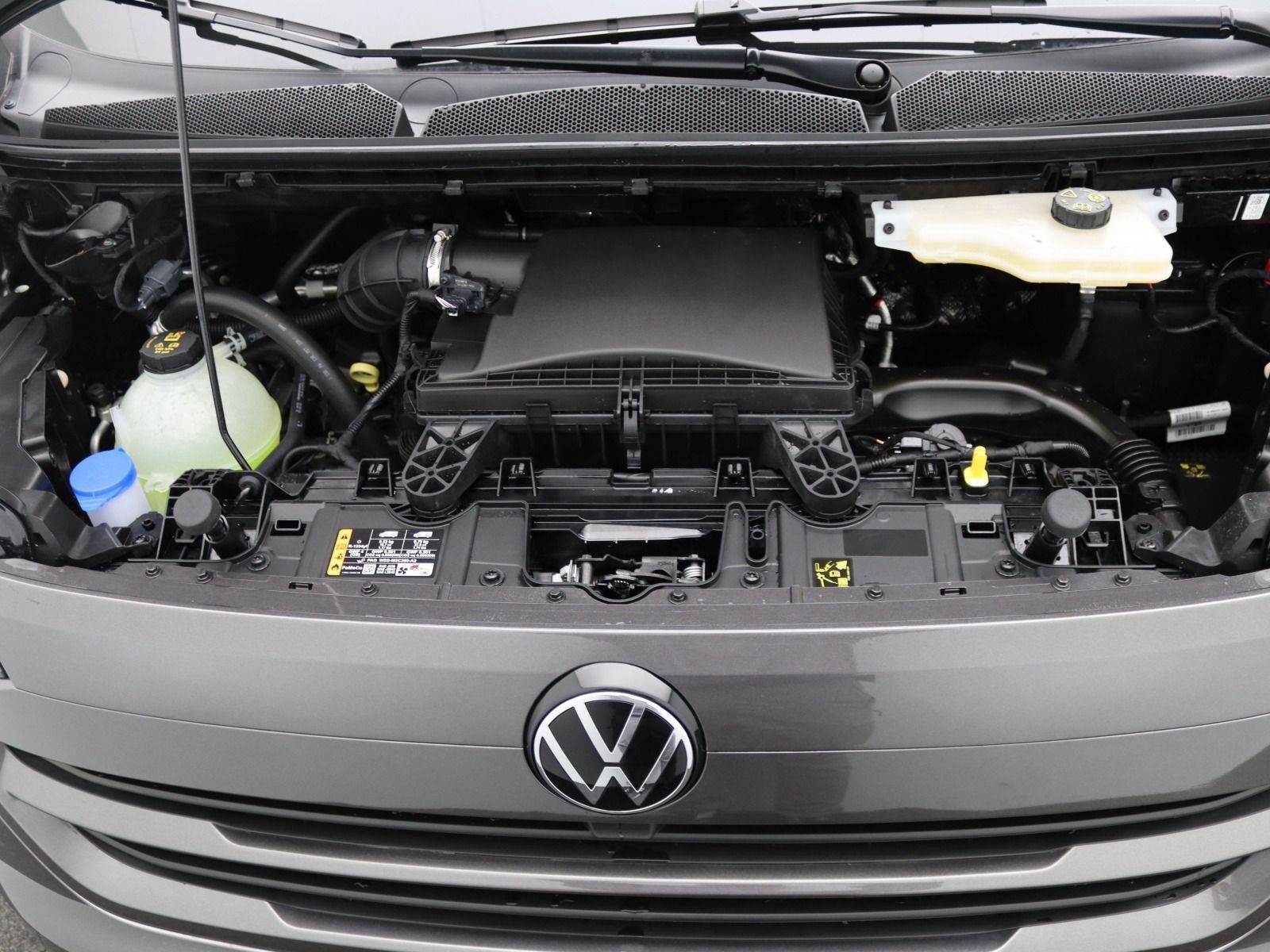 Volkswagen T7 Caravelle - Bild 18