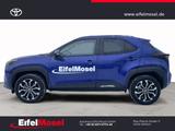 Toyota Yaris Cross 1.5 Hybrid Teamplayer - : Blau, Isofix