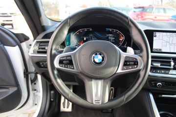 Fahrzeugabbildung BMW 420 d Coupe M Sport Pro Laser