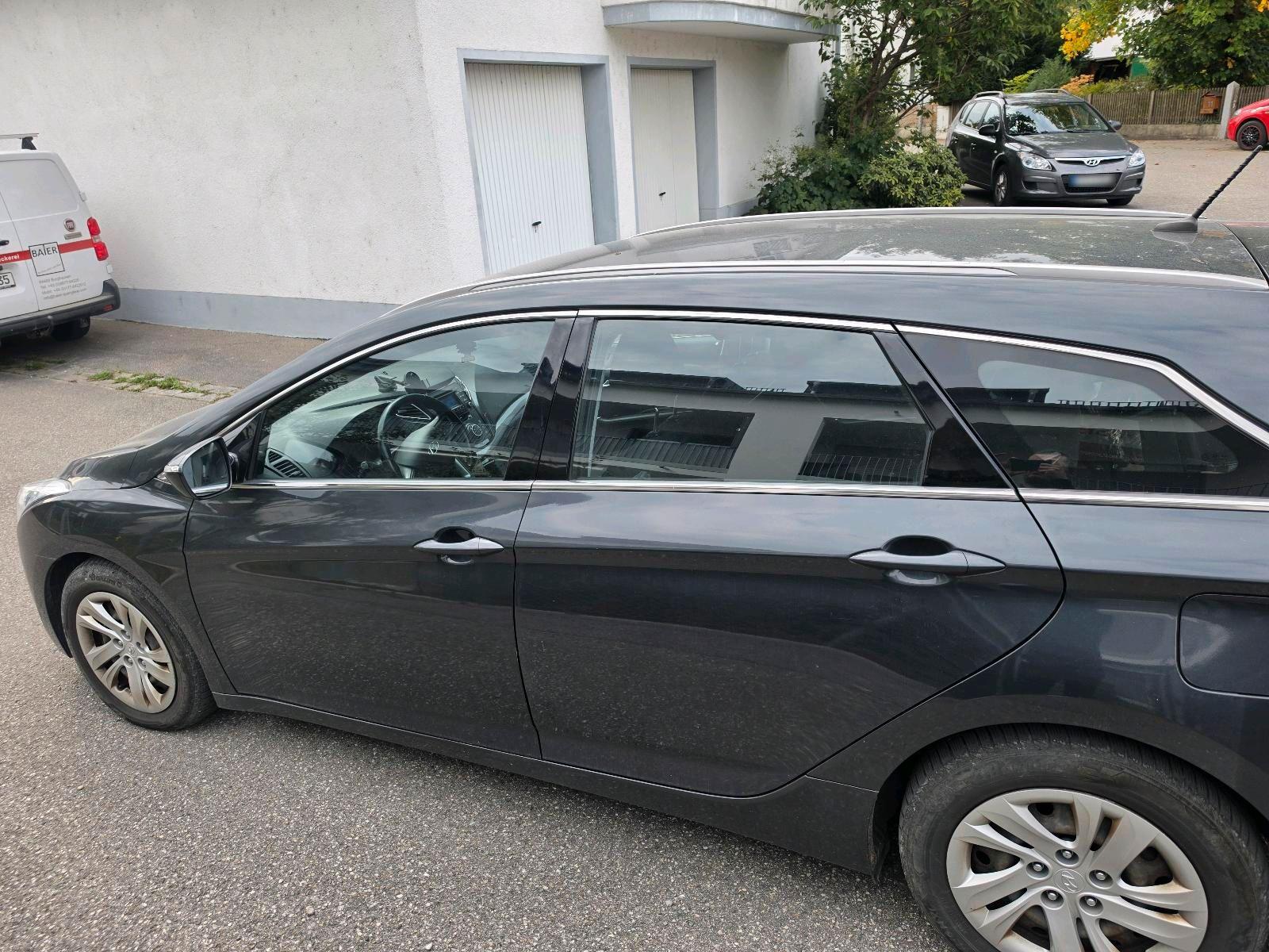Hyundai i40 2014 — interior