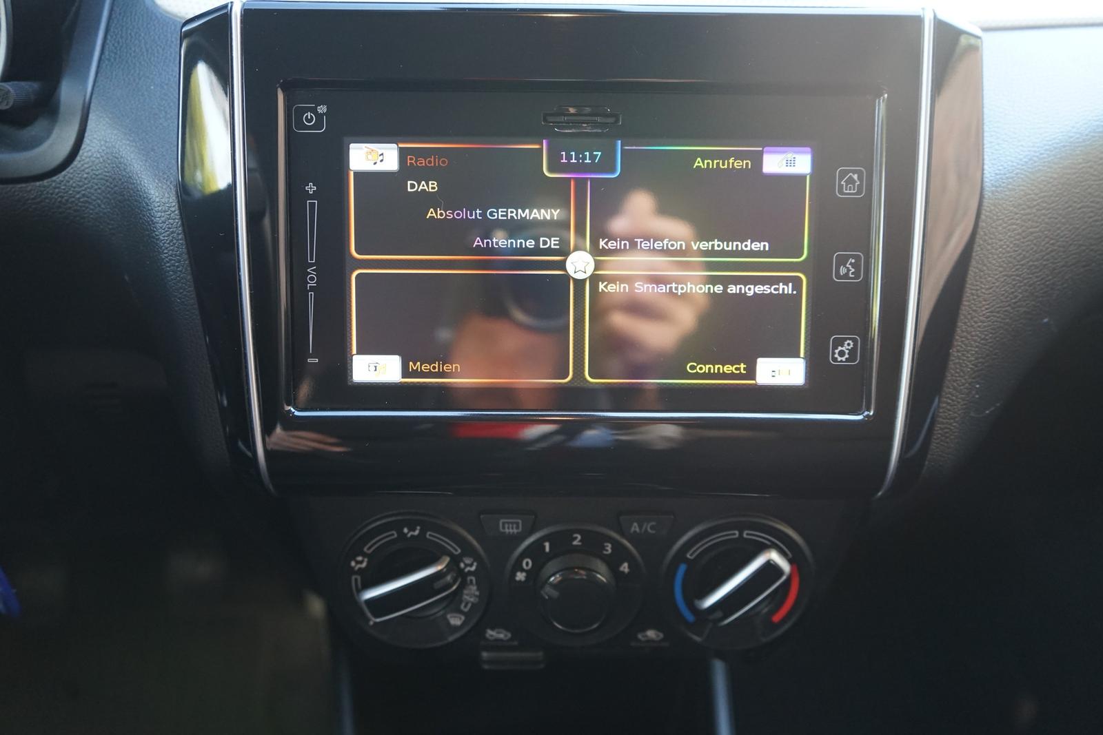 Suzuki Swift 1.2 M-Hybrid Comfort LED ACC Totwinkel DAB
