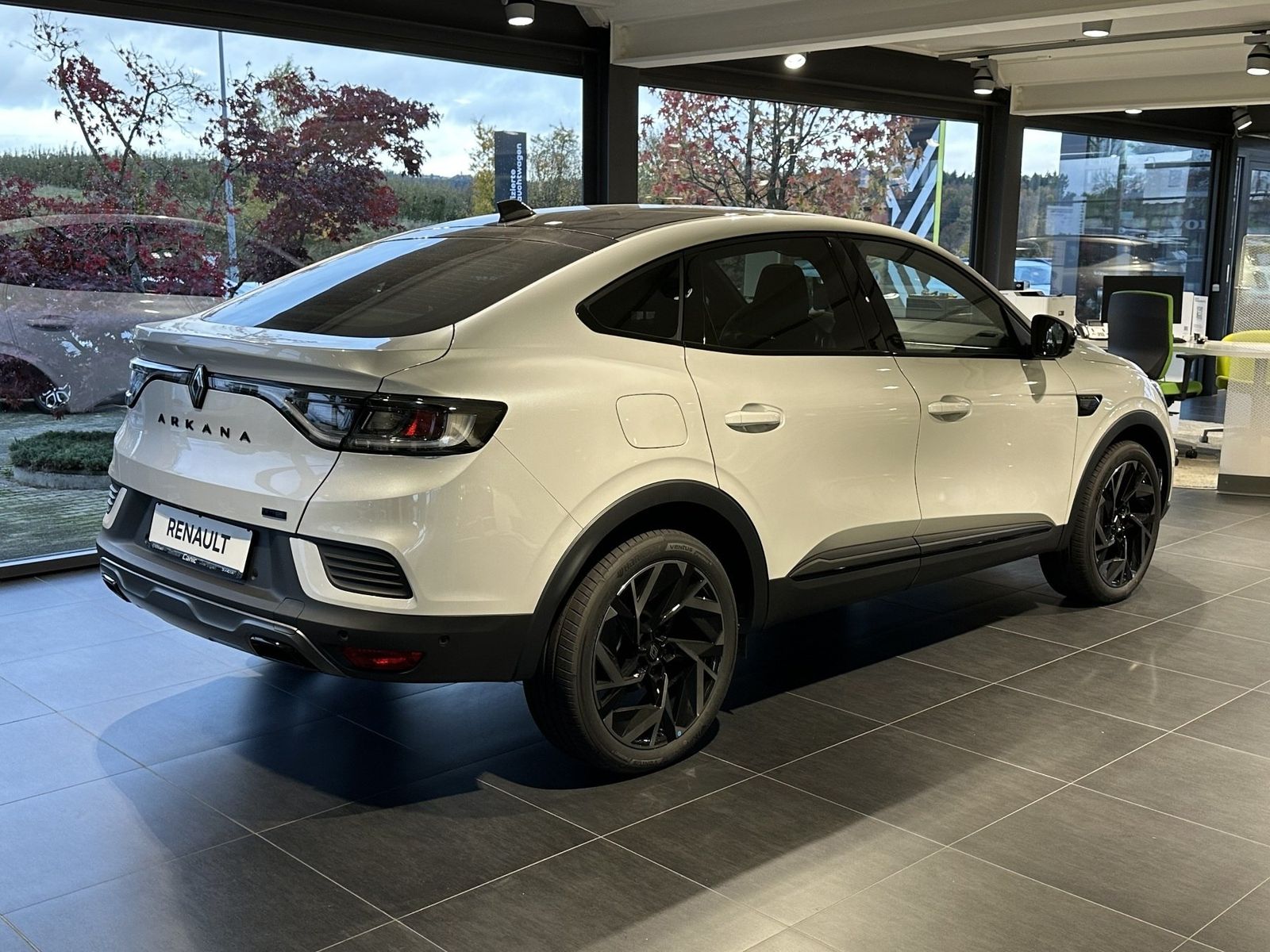 Fahrzeugabbildung Renault Arkana ESPRIT ALPINE Full Hybrid 145