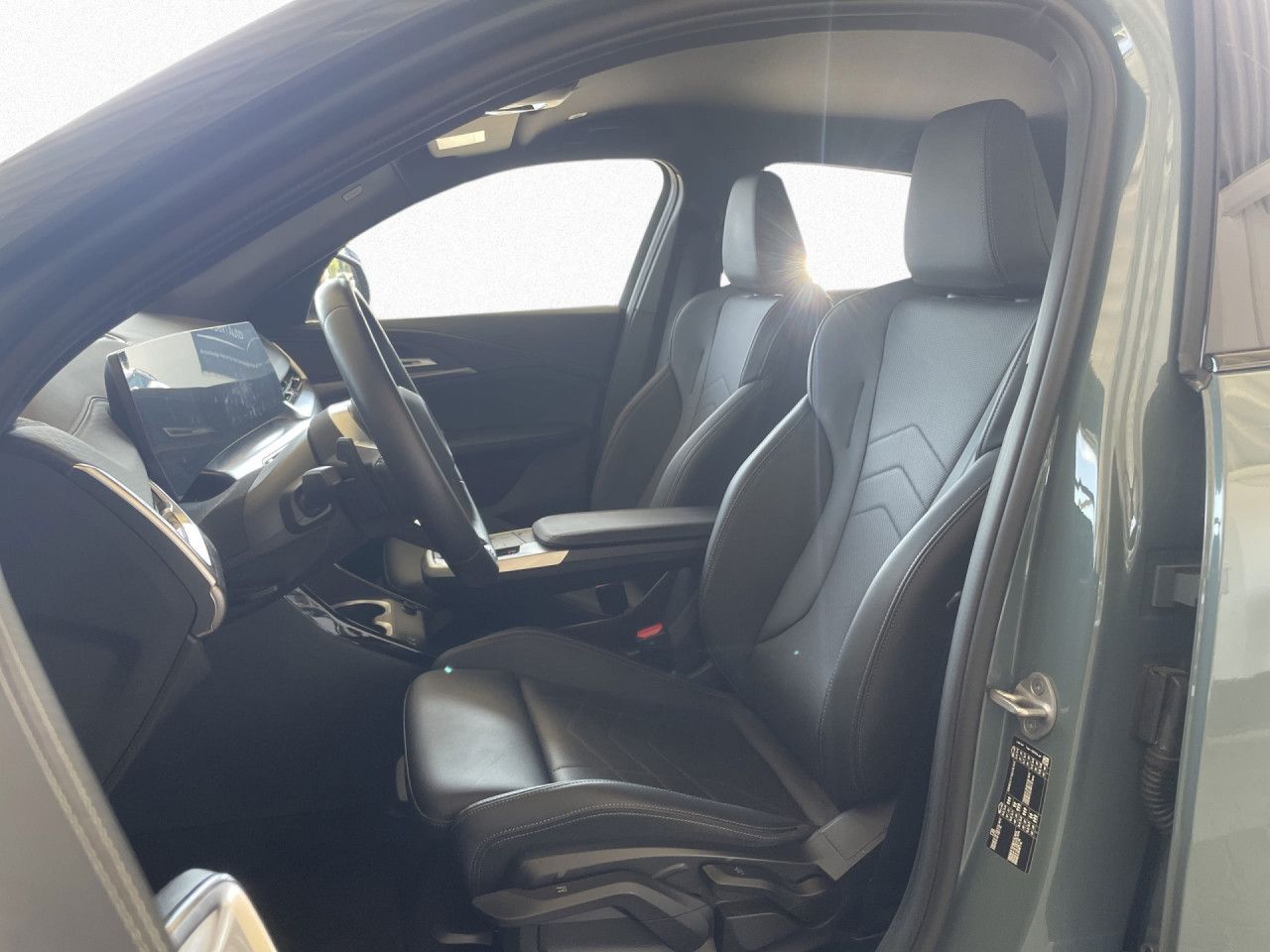 BMW X2 sDrive20d M Sport AdapLED DrA Kamera KomZu foto 14