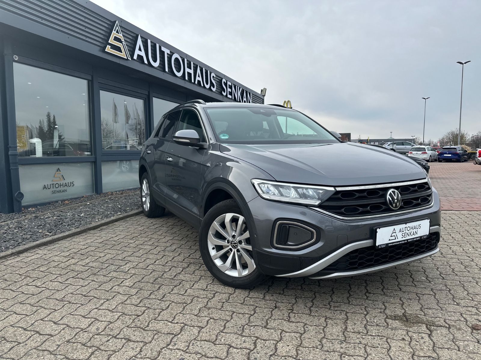 VW T-Roc 2.0 TDI DSG Life*ACC*AHK*LED*VIRTUAL*BEATS