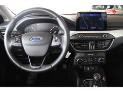 Fahrzeugabbildung Ford Focus Cool & Connect,Top-Ausstattung,Top-Zustand