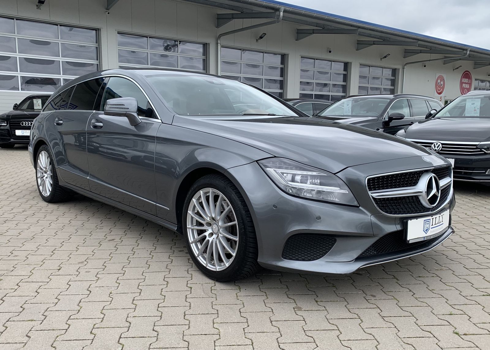 Fahrzeugabbildung Mercedes-Benz CLS 350 Shooting Brake BlueTEC*4Matic*Leder*LED*