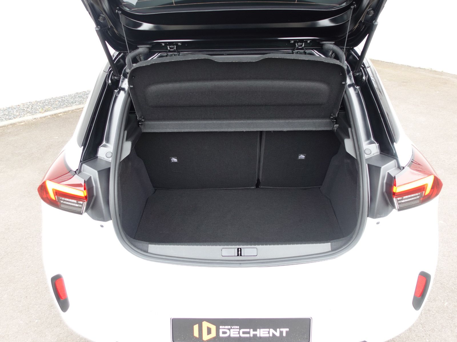 Fahrzeugabbildung Opel Corsa GS 1.2T,Navi,Kamera,MatrixLED,Sitzhzg,DAB+