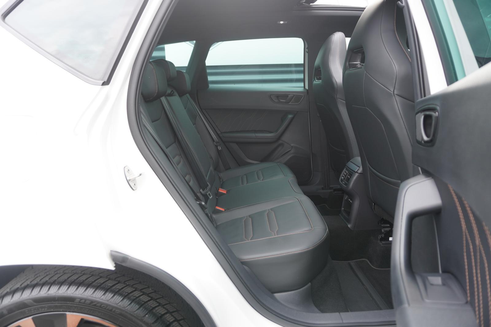 Cupra Ateca VZ ALLRAD AKRAPOVIC PANORAMA VIRTUAL 360°, миниатюра 16