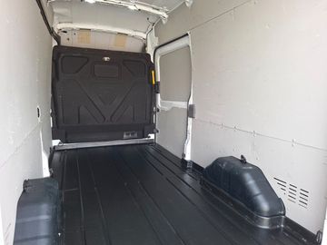 Ford Transit - 8