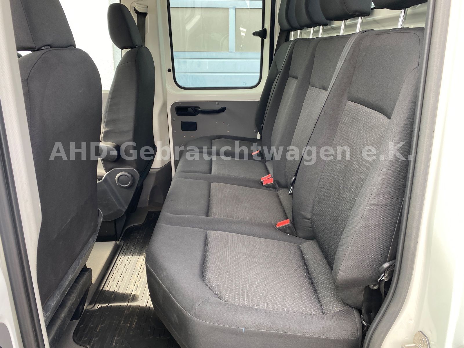 Fahrzeugabbildung MAN TGE 3.140 Doppelkabine Langer Radstand