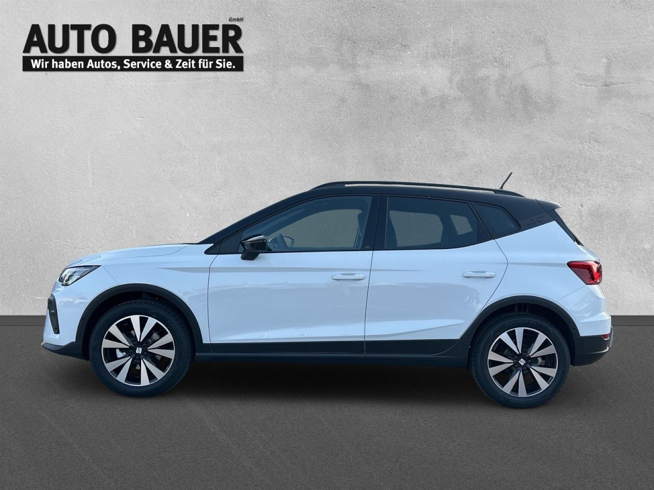 Fahrzeugabbildung SEAT Arona FR 1.0 TSI 116 PS 7-Gang-DSG - mit KI generiert/bearbeitet