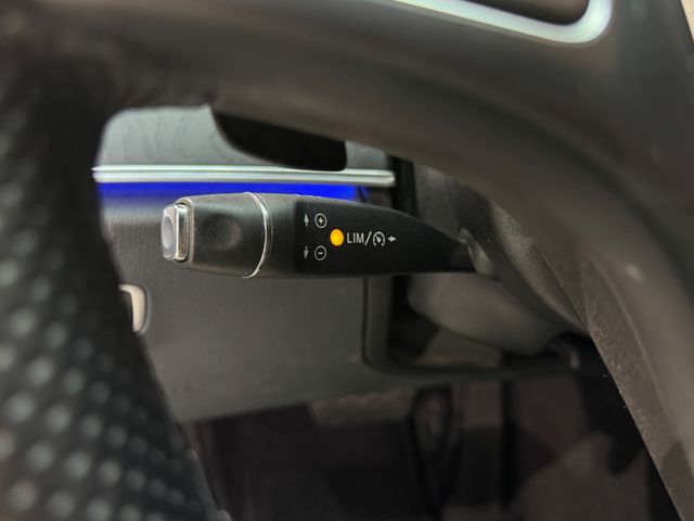 Mercedes-Benz E 200 T Avantgarde*ANHÄNGER*CAM*LED*NAVI*LEDER*