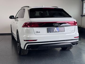 Audi Q8 - 7