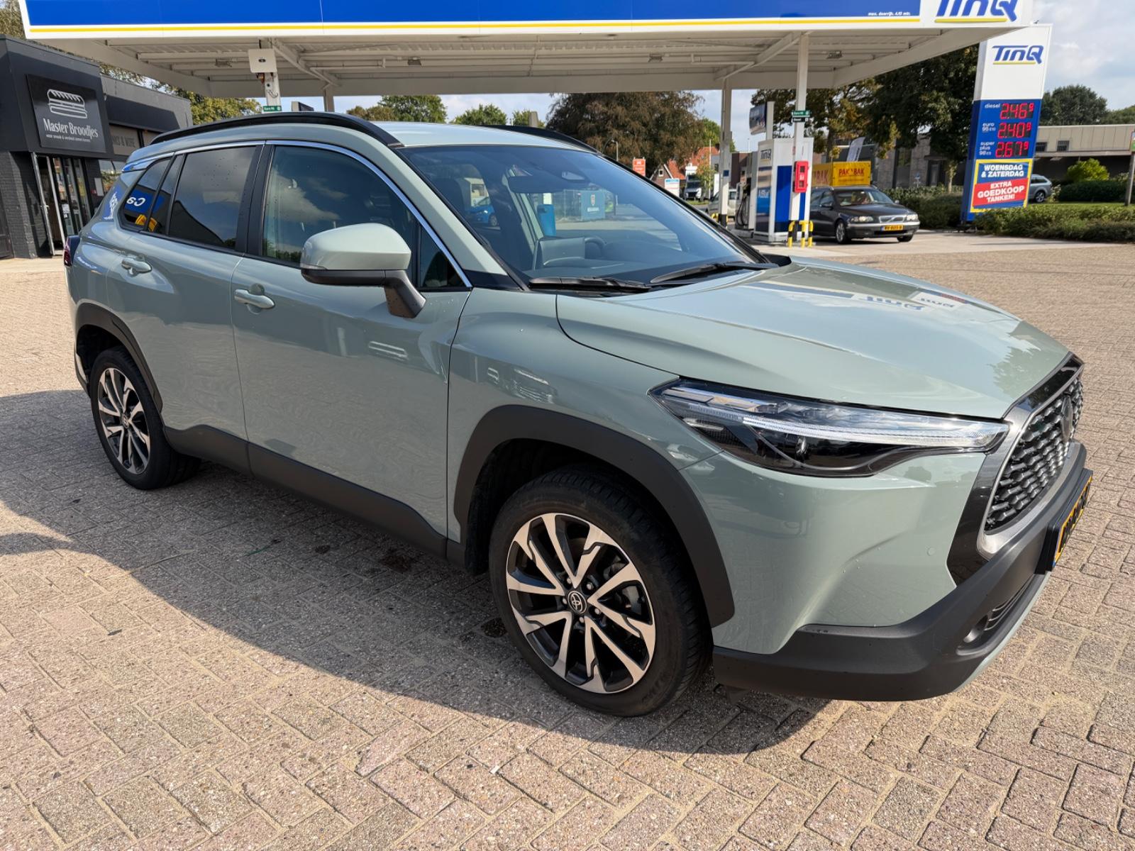 Toyota Corolla Cross Hybrid FWD Comfort