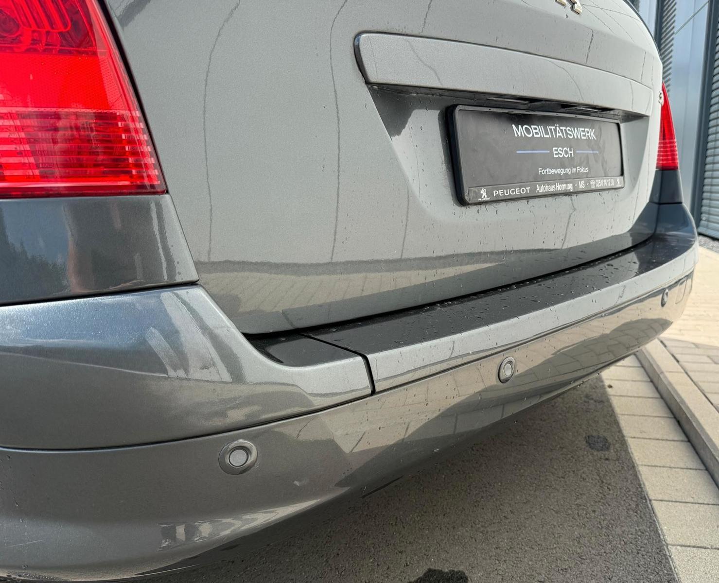Peugeot 308 2013 — photo 30
