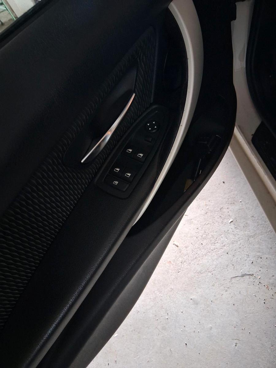 BMW  2014 — photo 9