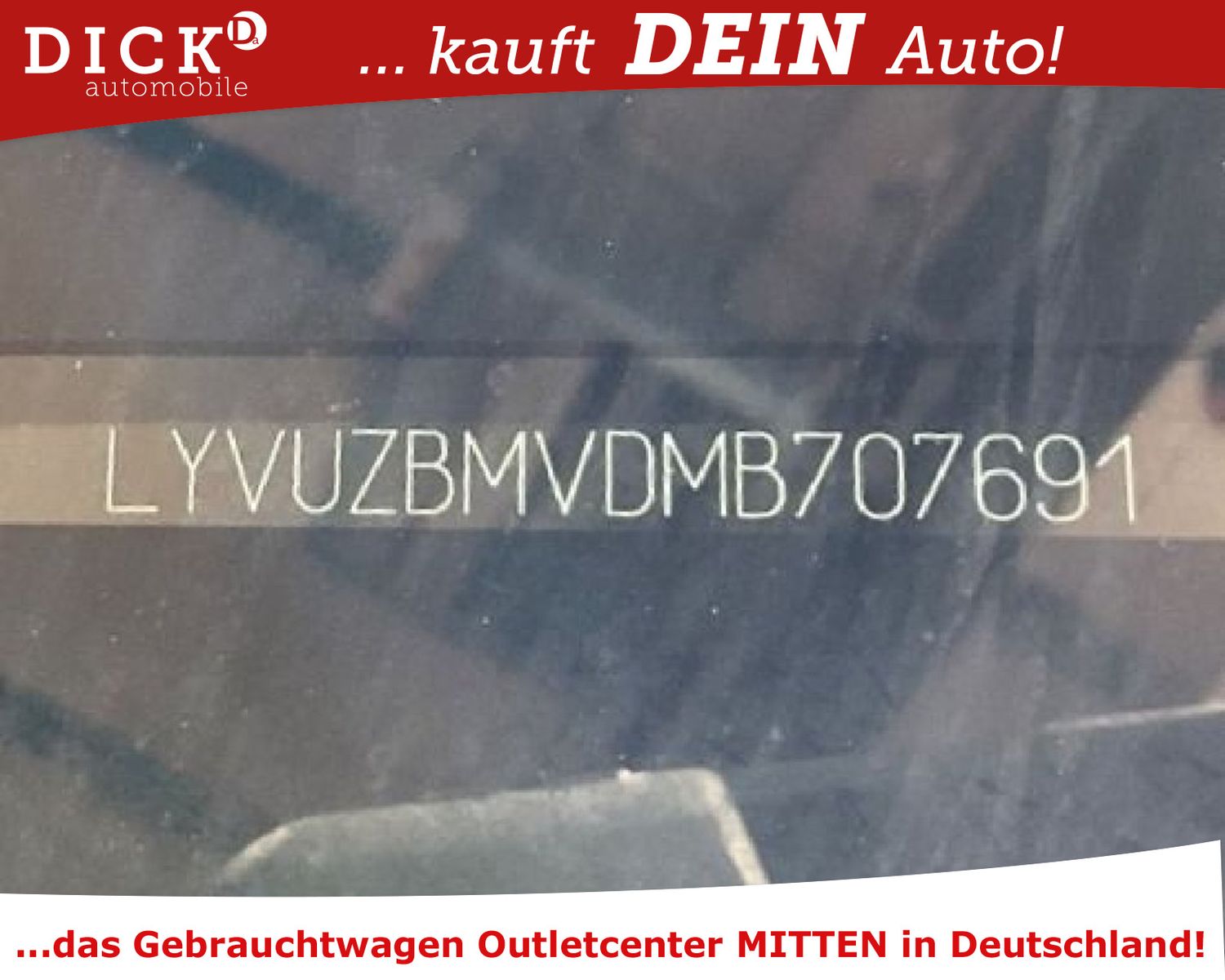 Fahrzeugabbildung Volvo XC60 T8 Hyb AWD HUD/B&W/PANO/SHZ/AHK/360°/8Fa